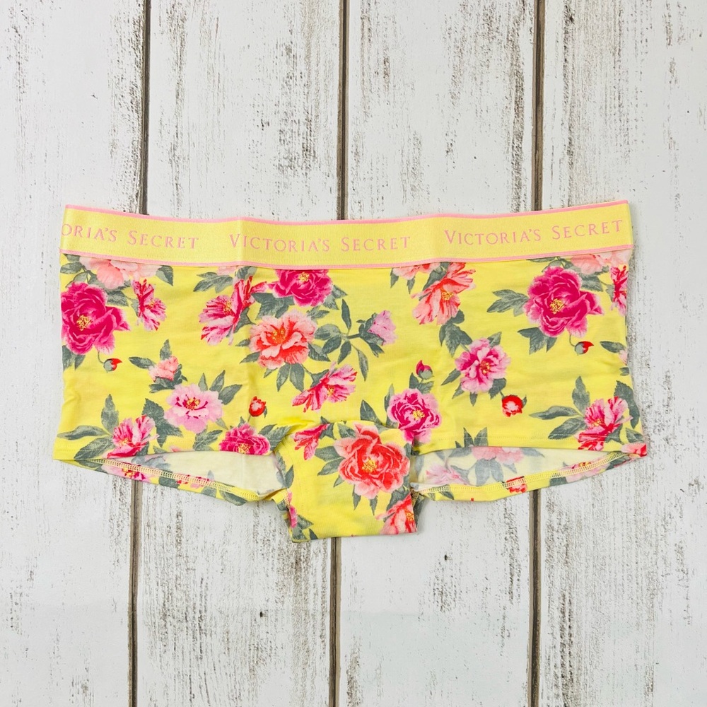 Victoria’s Secret Floral Shortie Pantie - Picture 2 of 5